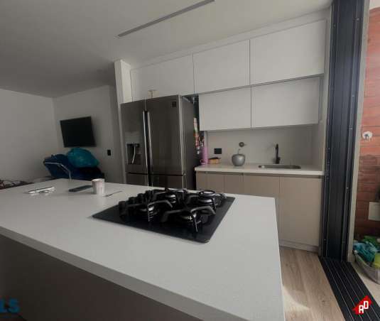 Apartamento para Venta en El Esmeraldal. Municipio Envigado - $875.000.000 - 253903