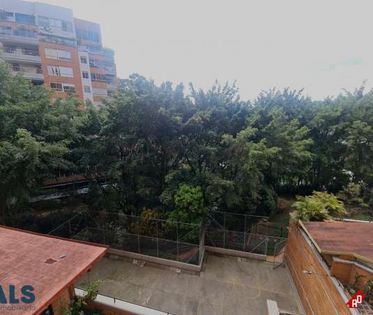 Apartamento para Venta en Loma de San Julian. Municipio Medellin - $590.000.000 - 253961