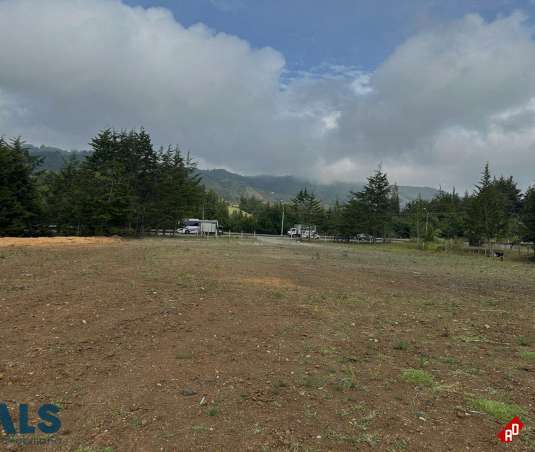 Lote Residencial para Venta en Aeropuerto. Municipio Rionegro - $13.524.300.000 - 254065