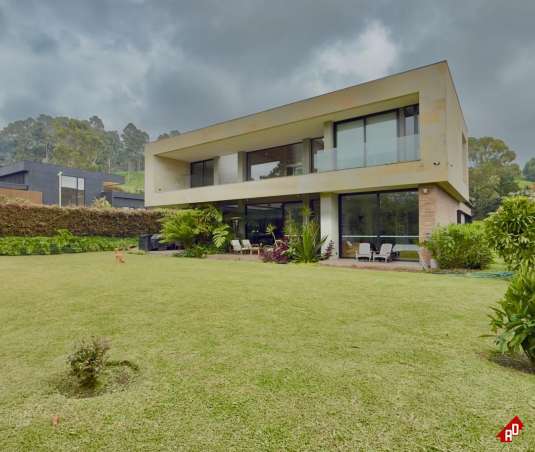 Casa para Venta en Alto de las Palmas. Municipio Envigado - $4.800.000.000 - 254088