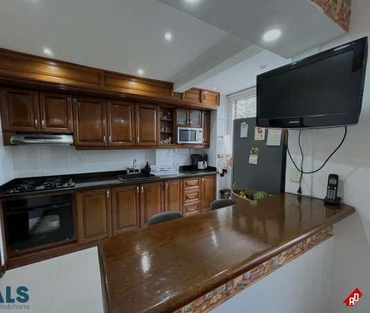 Apartamento para Venta en El Dorado. Municipio Envigado - $510.000.000 - 254105