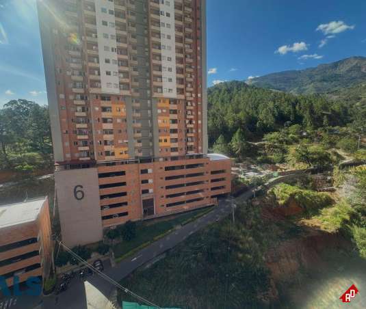 Apartamento para Venta en Niquia. Municipio Bello - $490.000.000 - 254136