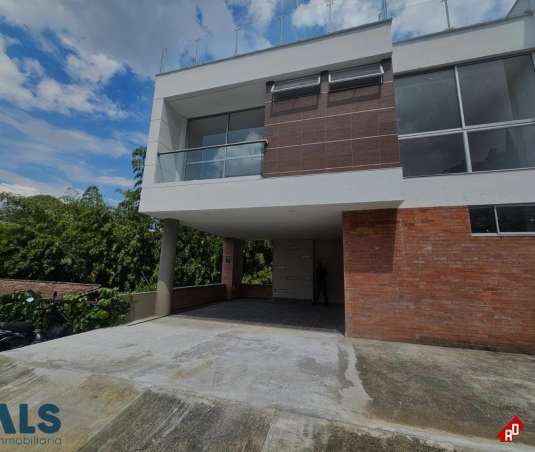 Casa para Venta en Loma El Atravesado. Municipio Envigado - $2.350.000.000 - 254377