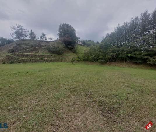 Lote Residencial para Venta en Alto de las Palmas. Municipio Envigado - $3.300.000.000 - 254385