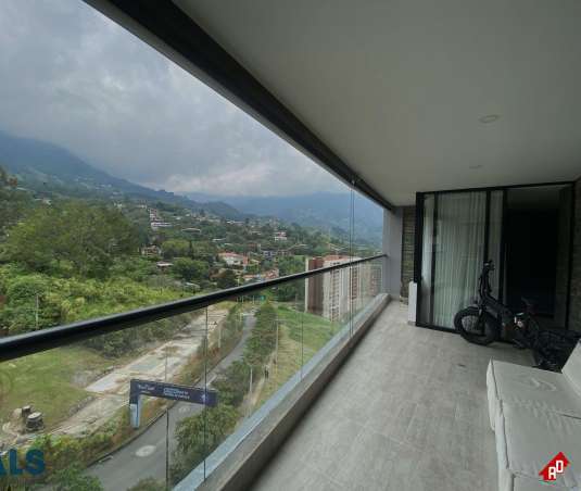 Apartamento para Venta en Loma de Las Brujas. Municipio Envigado - $970.000.000 - 254417