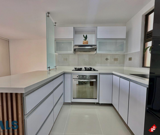 Apartamento para Venta en Altos del Poblado. Municipio Medellin - $715.000.000 - 254525