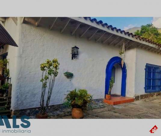 Casa para Venta en Los Balsos Nº 1. Municipio Medellin - $3.000.000.000 - 254641