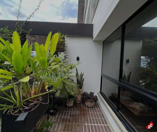 Apartamento para Venta en Loma del Escobero. Municipio Envigado - $780.000.000 - 254741