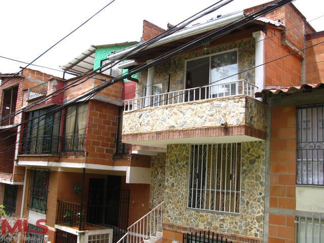 Casa para Venta en Santa Ana. Municipio Bello - $ - 228817 - El  Dandy Inmobiliaria